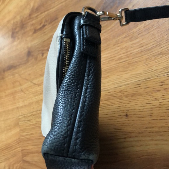 Kate Spade Jackson Street Harlyn Leather Crossbody Bag - Picture 5 of 12